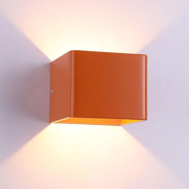 LuminSquare - Square Mini Wall Lamp made of Aluminum