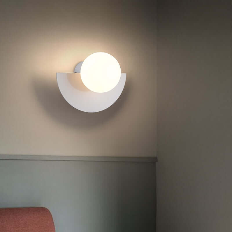 Noorderlicht Charm - Halvemaan Wall Lamp made of Metal