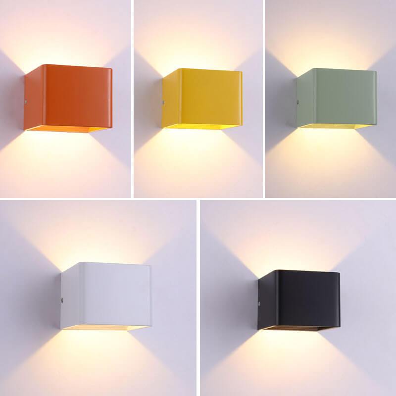 LuminSquare - Square Mini Wall Lamp made of Aluminum
