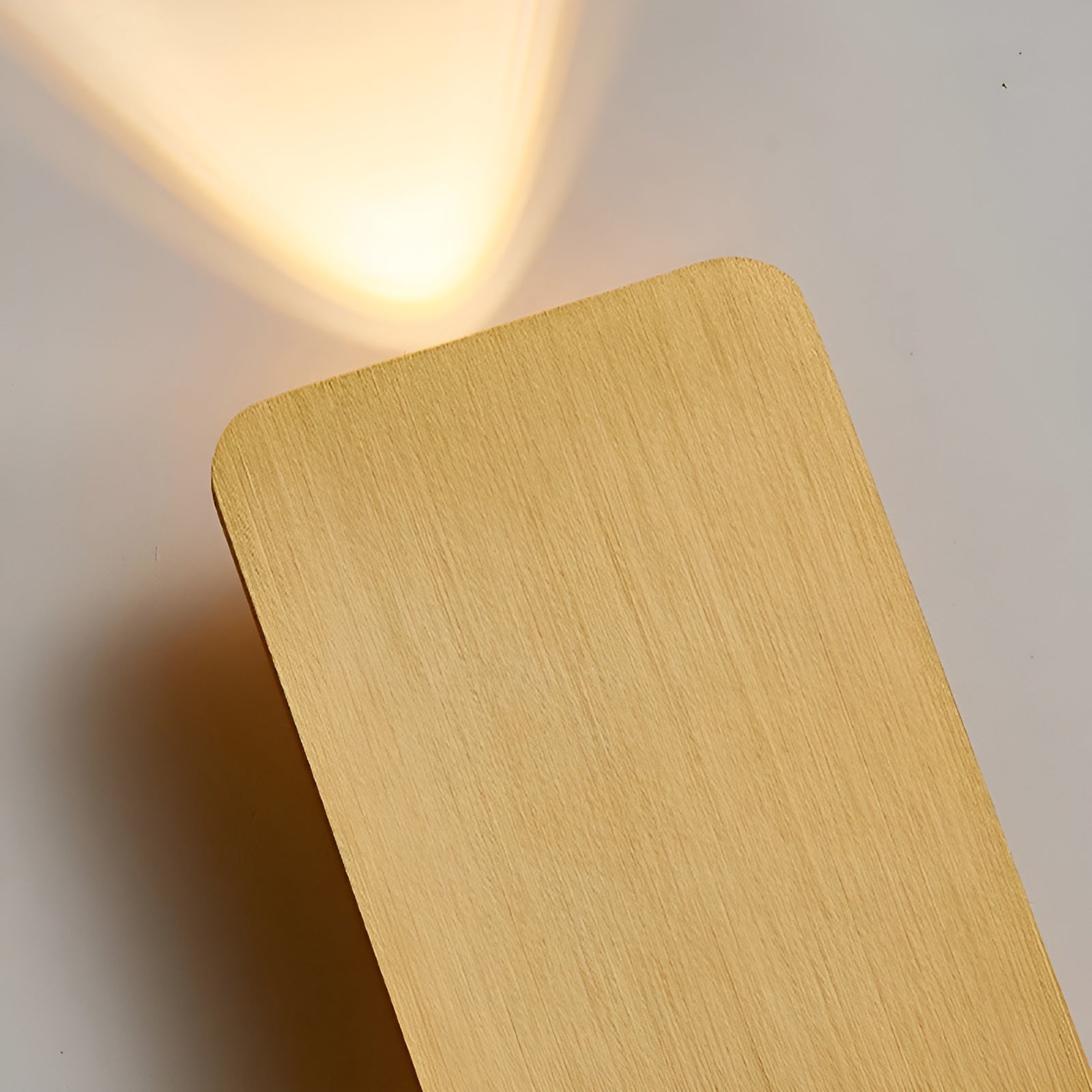 Luxury Scandinavian LED Wall Lamp - Sleek Lighting for Any Space